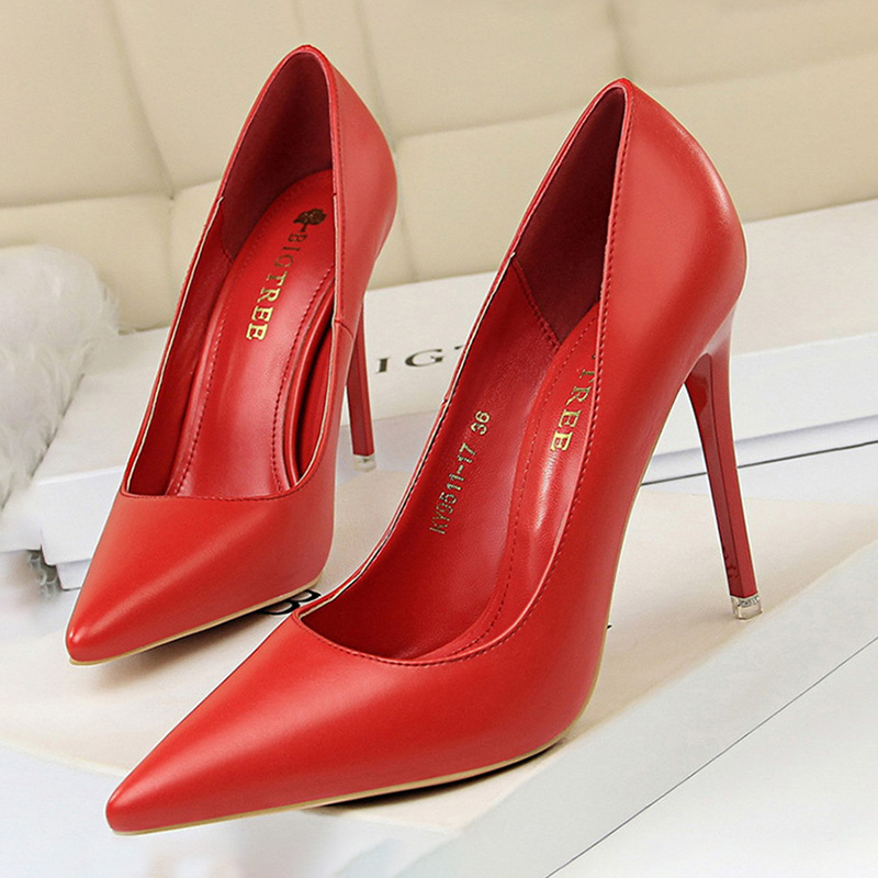 BIGTREE รองเท้าผู้หญิงปั๊ม Pu  - Shoe Tree บทวิจารณ์และราคา