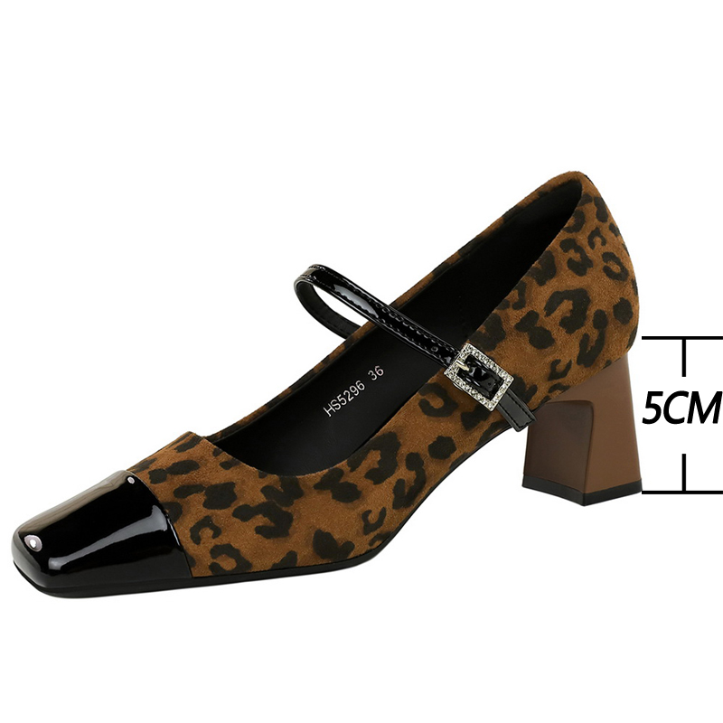 BIGTREE รองเท้าส้นเตี้ยลายเสือ - Shoe Tree บทวิจารณ์และราคา